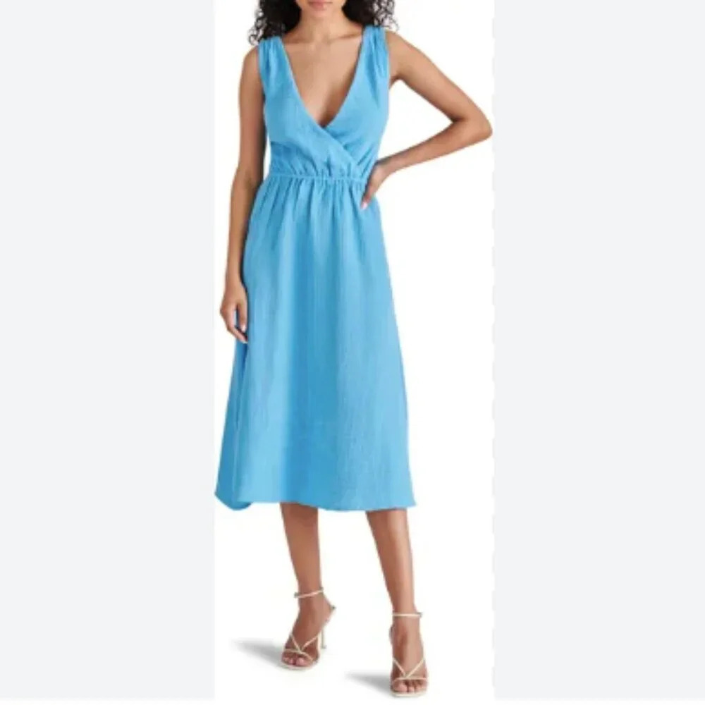 Steve Madden Sky Blue Sleeveless V-Neck Midi Dress